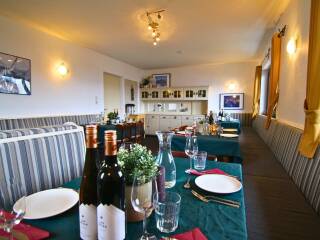04. Catered chalet Raeterhof Fiss Inclusief diner
