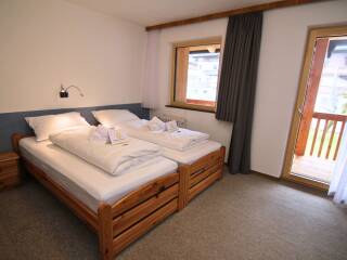 16. Catered chalet Demlhof Finkenberg Tweepersoonskamer