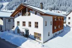 01. Catered chalet Regina Sankt Anton Aanzicht